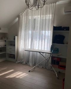 Будинок на Довженка вул.