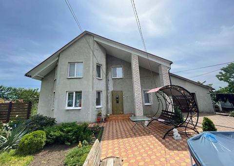 Будинок на Дачна вул.