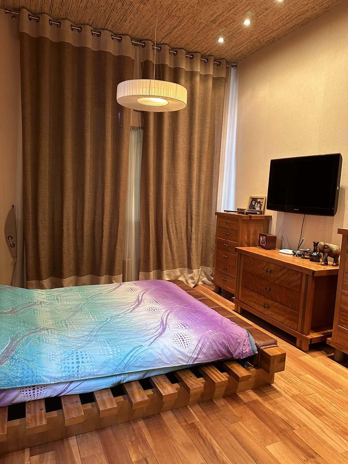 Продам шикарный дом в Совиньон 3
