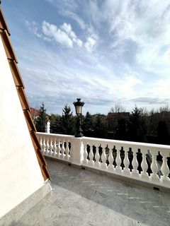 Продам шикарный дом в Совиньон 3