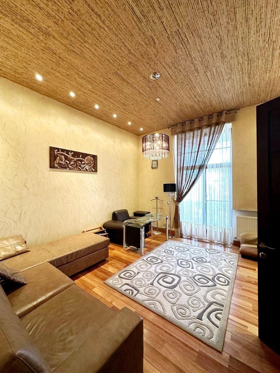 Продам шикарный дом в Совиньон 3