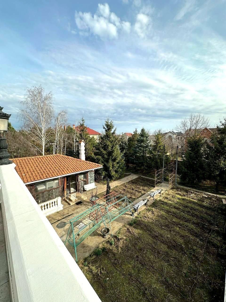 Продам шикарный дом в Совиньон 3