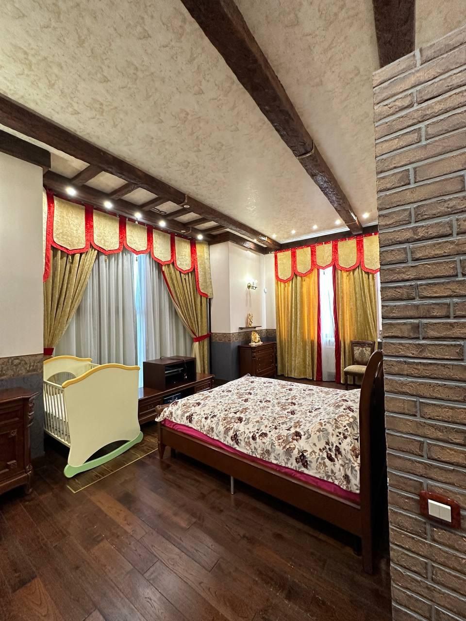 Продам шикарный дом в Совиньон 3