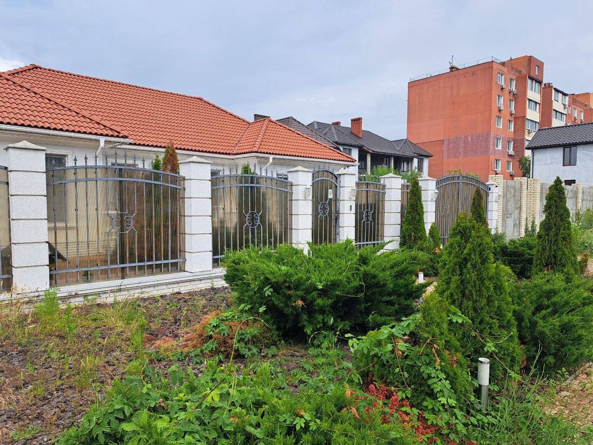 Будинок в Совиньоні.