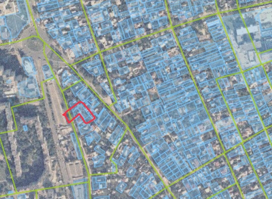 A plot of land on Lyustdorfskaya Road