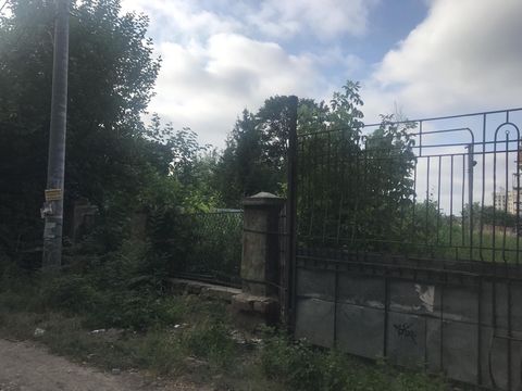 Lot on Fontanska Road