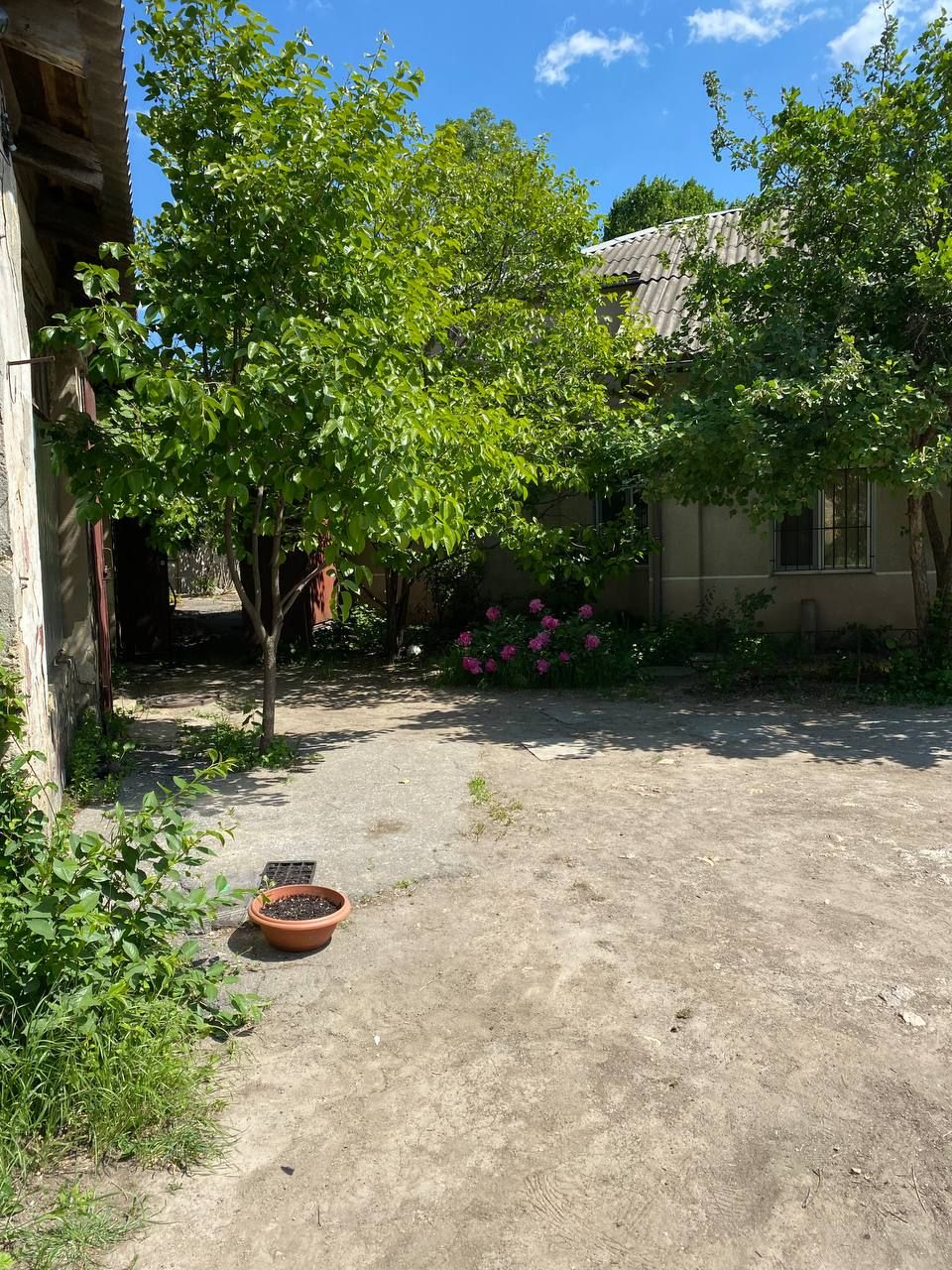 Lot on Novikova Street