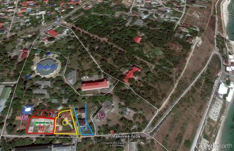 A plot of land on Mayachny Lane