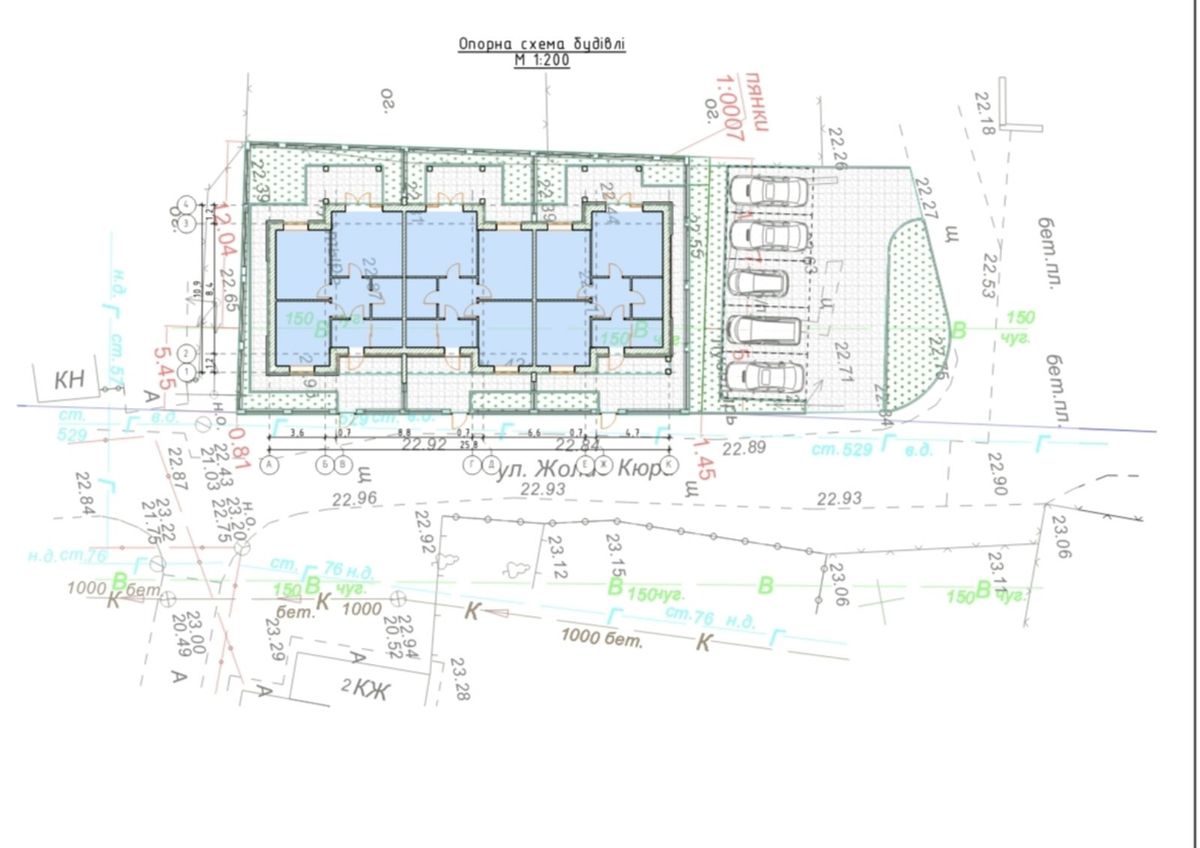 Lot on Joliot-Curie Street